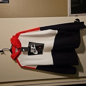 Nike hoodie. New with tags. Size XL